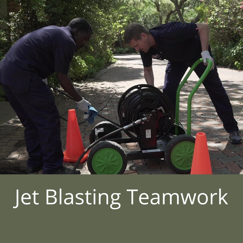 Jet Blasting Teamwork1